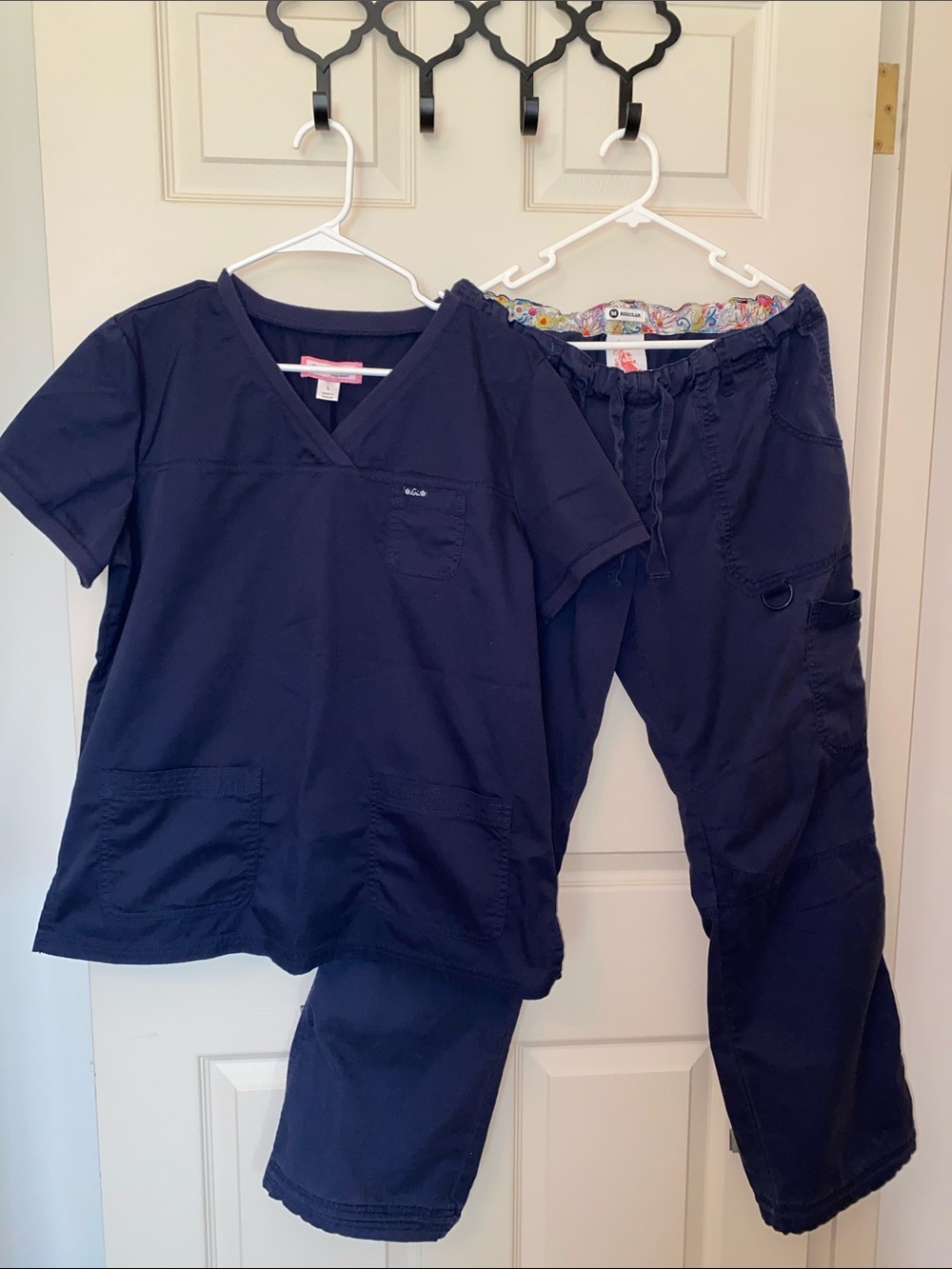 Koi Navy Blue Scrub Set Top (L)  Nicole  & Pants (M) Lindsey